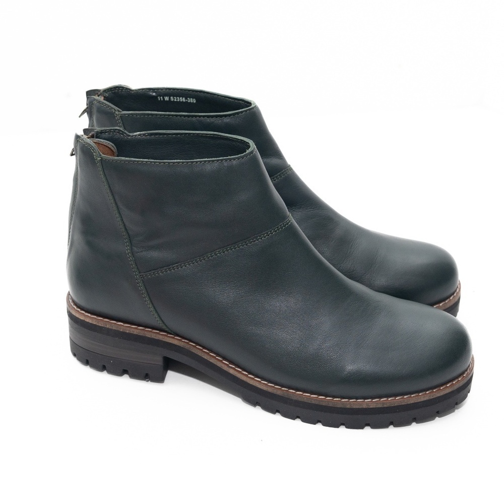 Softwalk‎ | New!  Elmhurst Leather Bootie. 11 Wide width - Picture 2 of 13